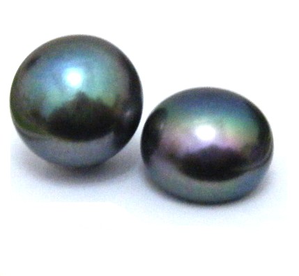 Black 12-13mm Half Drilled Button Pairs
